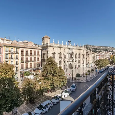 With 3 Bedrooms In Granada, With Wonderful View, Balcon * Granada